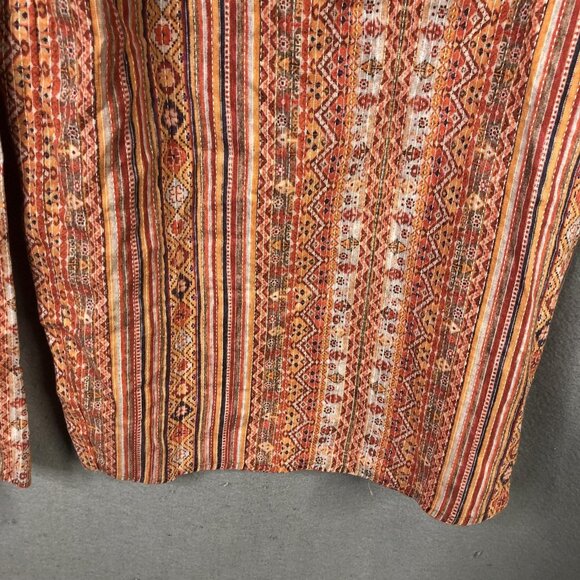 Elegant Wide-Leg Striped Pants - Picture 11 of 16